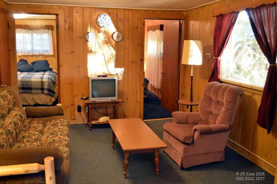Edgewater Inn & Cottages Eagle River Rom bilde