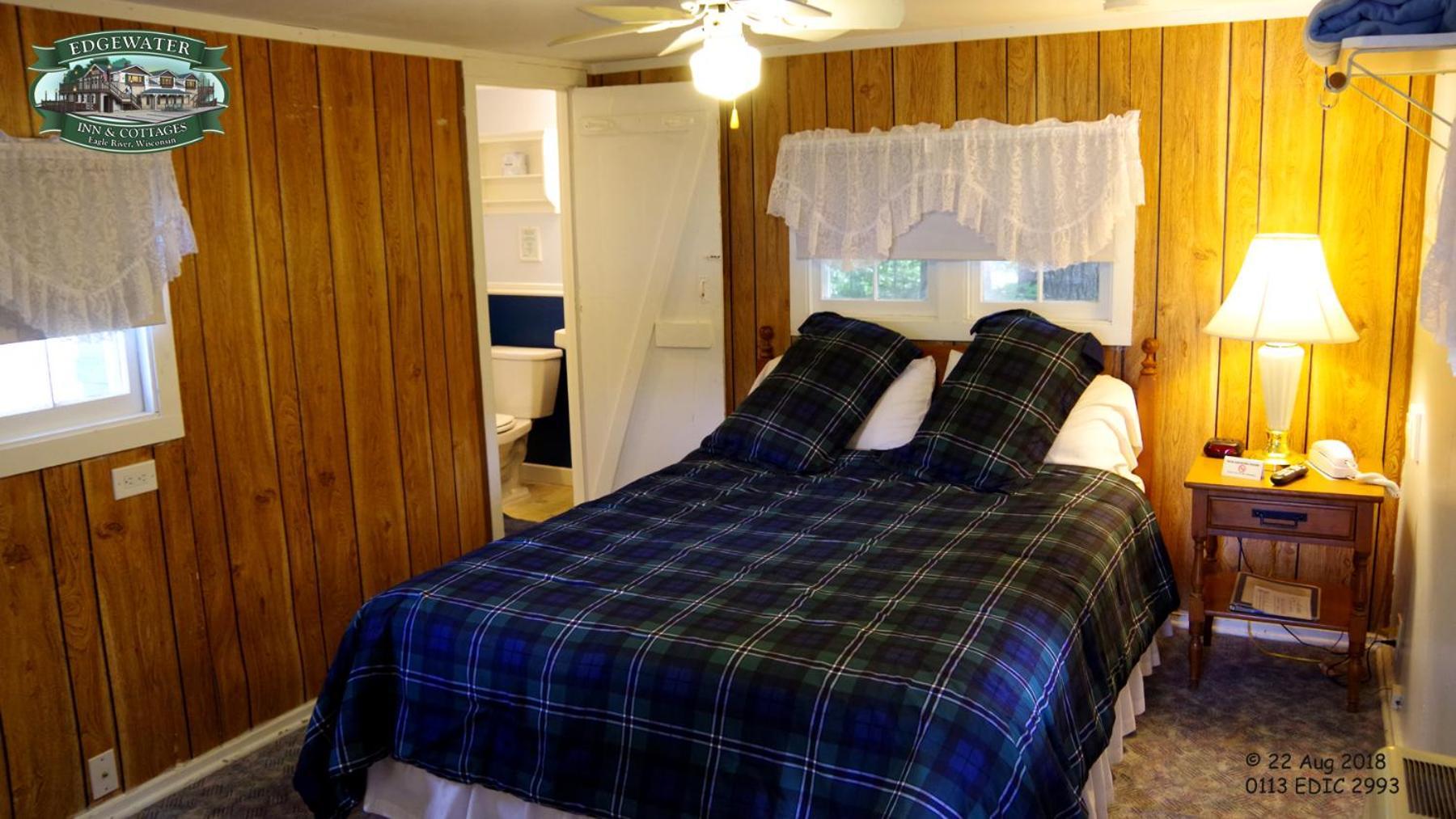 Edgewater Inn & Cottages Eagle River Rom bilde