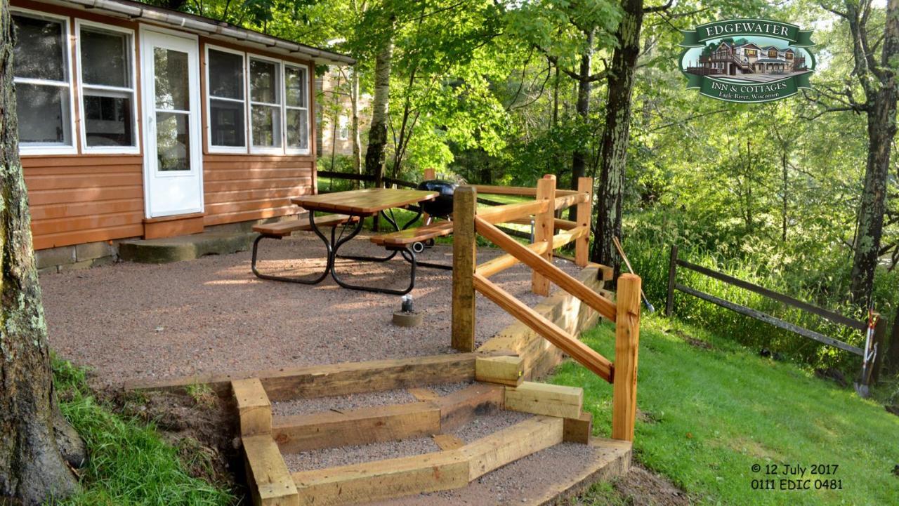Edgewater Inn & Cottages Eagle River Rom bilde